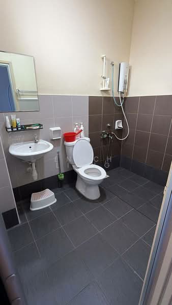 Rumah Teres 2 Tingkat untuk Disewa di Taman Sierra Perdana (Masai) - Enoch Liong - Bathroom - PropertyGuru.com.my