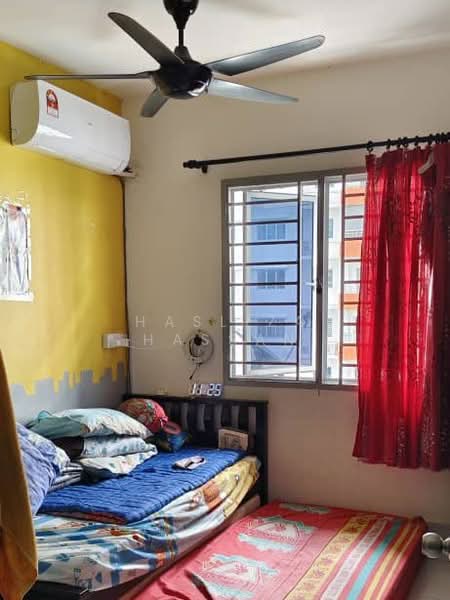 Apartment for Sale at Gapura Bayu - Hasliza Hassan - Bedroom - PropertyGuru.com.my