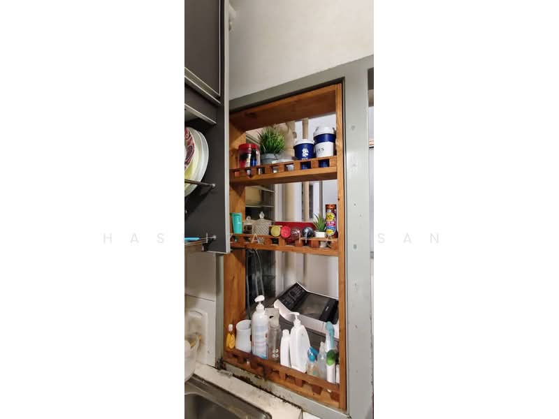 Apartment for Sale at Gapura Bayu - Hasliza Hassan - Kitchen - PropertyGuru.com.my