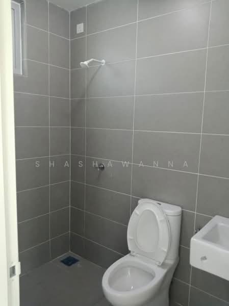 2-storey Terraced House for Rent in Bandar Seri Impian (Kluang) - Shashawanna . - Bathroom - PropertyGuru.com.my