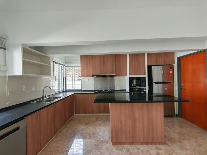 Rumah Banglo untuk Dijual di Bukit Mahkota (Bangi) - Zarema Kulbuzheva - Kitchen - PropertyGuru.com.my