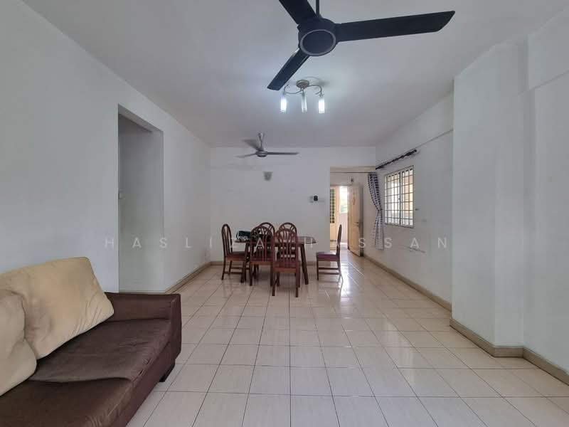 Pangsapuri untuk Dijual di Belimbing Heights - Hasliza Hassan - Living Room - PropertyGuru.com.my