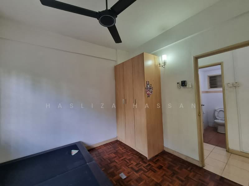 Pangsapuri untuk Dijual di Belimbing Heights - Hasliza Hassan - Bedroom - PropertyGuru.com.my