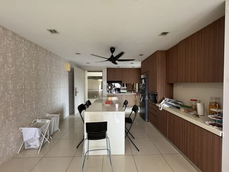 Condominium for Sale at Platinum Lake PV 20 - Fatin Ismail - Kitchen - PropertyGuru.com.my