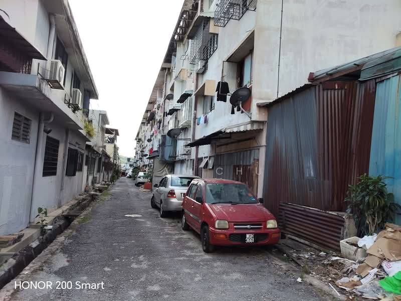 Shop for Rent in Seri Kembangan (Selangor) - Sean Chu - Exterior - PropertyGuru.com.my