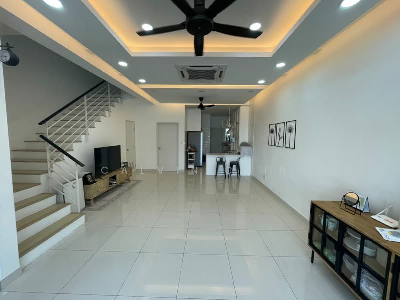 2-storey Terraced House for Sale in Bandar Gamuda Gardens (Rawang) - calvin Chin - Living Room - PropertyGuru.com.my