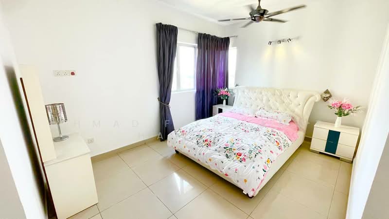 Kondominium untuk Dijual di Aman Heights Condominium - Ahmad Fikri Amer Hamzah - Bedroom - PropertyGuru.com.my