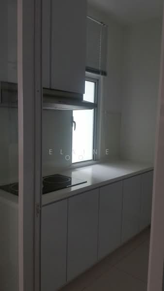 Kondominium untuk Dijual di Gurney Paragon - Elaine Ooi - Kitchen - PropertyGuru.com.my