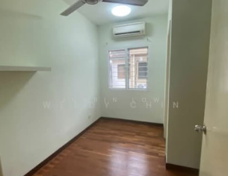 Rumah Teres 2 Tingkat untuk Dijual di TAMAN PUCHONG UTAMA (Puchong) - Junbin Low - Bedroom - PropertyGuru.com.my