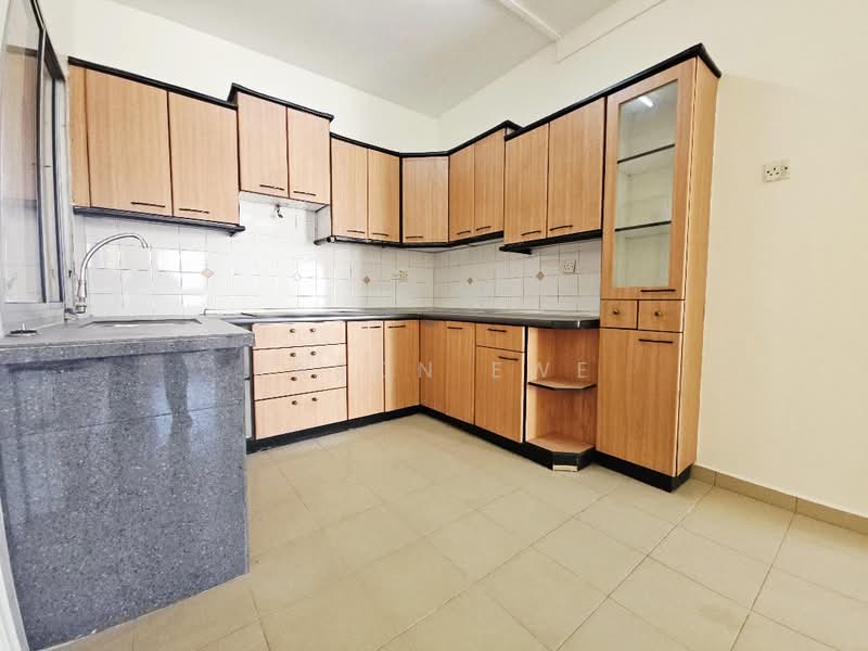 Kondominium untuk Dijual di Villa Emas - Jason Ewe - Kitchen - PropertyGuru.com.my