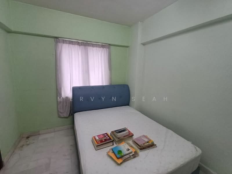 Apartment for Sale at Taman Seri Damai (B) - Mervyn Seah - Bedroom - PropertyGuru.com.my