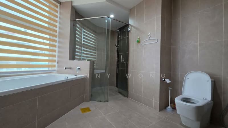 Kondominium untuk Disewa di Gurney Paragon - Rainny Wong - Bathroom - PropertyGuru.com.my