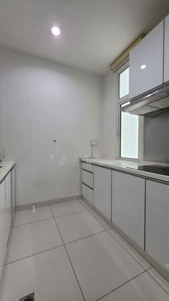 Kondominium untuk Disewa di Gurney Paragon - Rainny Wong - Kitchen - PropertyGuru.com.my