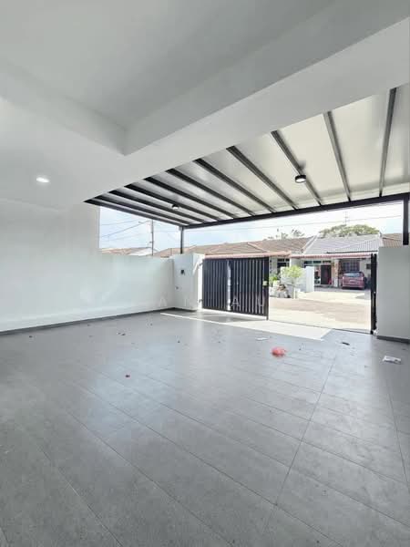 Rumah Teres 1 Tingkat untuk Dijual di Taman Puteri Wangsa (Ulu Tiram) - JAN AU - Exterior - PropertyGuru.com.my