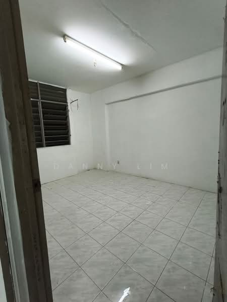 Flat for Sale at Green Garden - Danny Lim - Interior - PropertyGuru.com.my