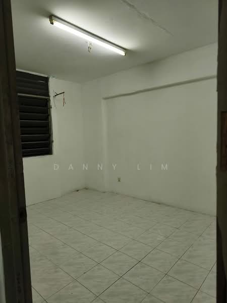 Flat for Sale at Green Garden - Danny Lim - Interior - PropertyGuru.com.my