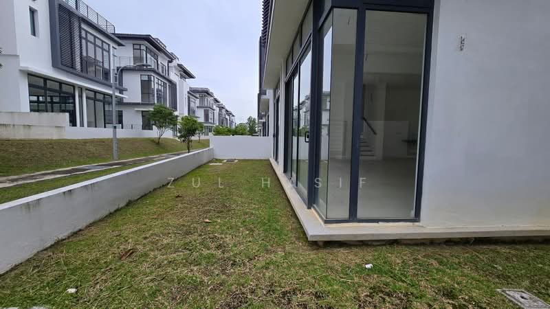 Semi-Detached House for Sale in Presint 12 (Putrajaya) - Zul Hasif - PropertyGuru.com.my