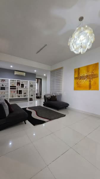 Kondominium untuk Disewa di Gurney Paragon - Elaine Ooi - Living Room - PropertyGuru.com.my