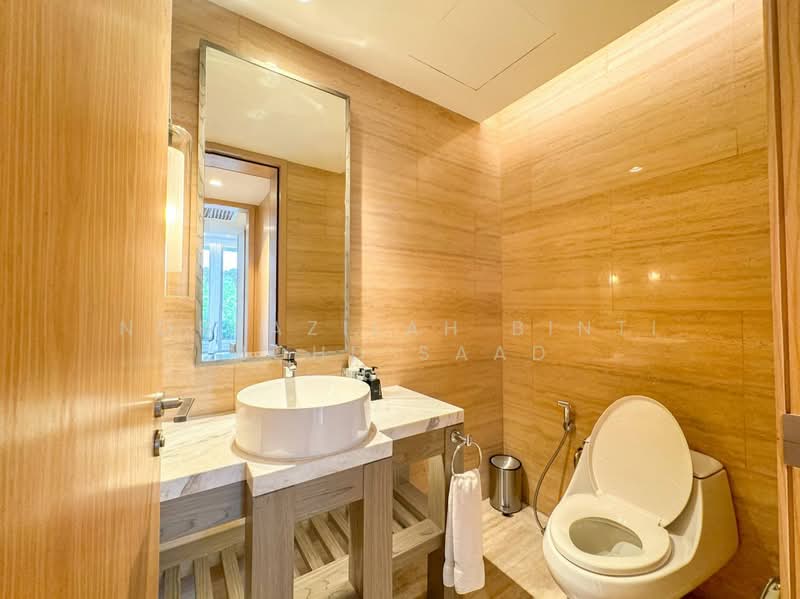 Banglo Komersial untuk Dijual di Kota Tinggi (Johor) - Norfazilah Binti Mohd Saad - Bathroom - PropertyGuru.com.my
