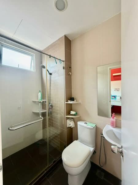 Rumah Teres 2 Tingkat untuk Dijual di Kampung Perlis (Bayan Lepas) - Veronica Boo - Bathroom - PropertyGuru.com.my