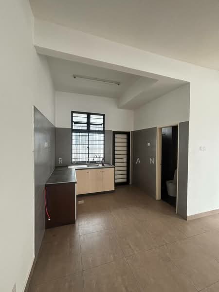 Rumah Teres 2 Tingkat untuk Dijual di Bandar Pulai Jaya (Kulai) - Ruby Tan - Kitchen - PropertyGuru.com.my