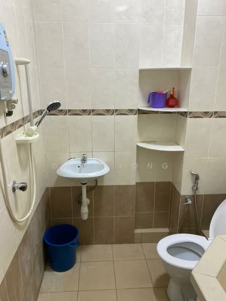 Condominium for Rent at Hillside Garden - Gina Yong - Bathroom - PropertyGuru.com.my