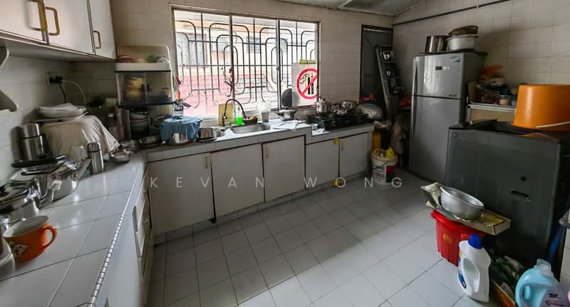 2-storey Terraced House for Sale in Taman Sri Gombak (Gombak) - Kevan Wong - Kitchen - PropertyGuru.com.my