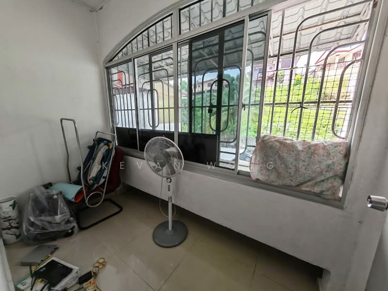 2-storey Terraced House for Sale in Taman Sri Gombak (Gombak) - Kevan Wong - Balcony - PropertyGuru.com.my