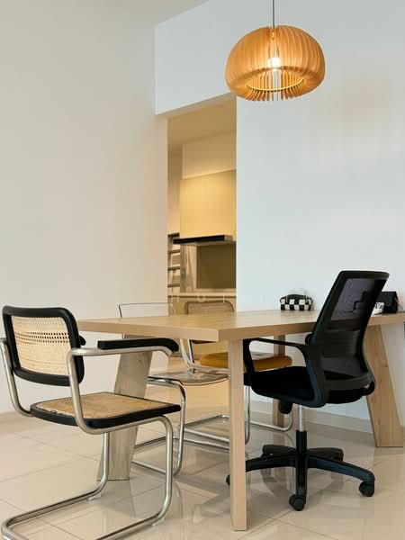 Servis Apartment untuk Disewa di Paradigm Residence - Hui Hui Lim - Dining Room - PropertyGuru.com.my