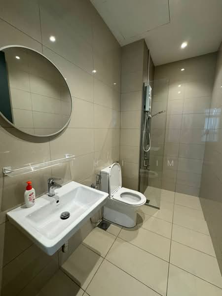 Servis Apartment untuk Disewa di Paradigm Residence - Hui Hui Lim - Bathroom - PropertyGuru.com.my