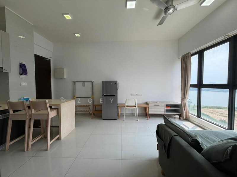 Kondominium untuk Disewa di Amberside @ Country Garden Danga Bay - Zoey Lee - Living Room - PropertyGuru.com.my