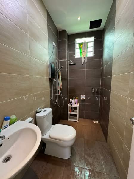 Semi-Detached House for Sale in Bandar Puteri Jaya (Sungai Petani) - Muaz Azizan - Bathroom - PropertyGuru.com.my