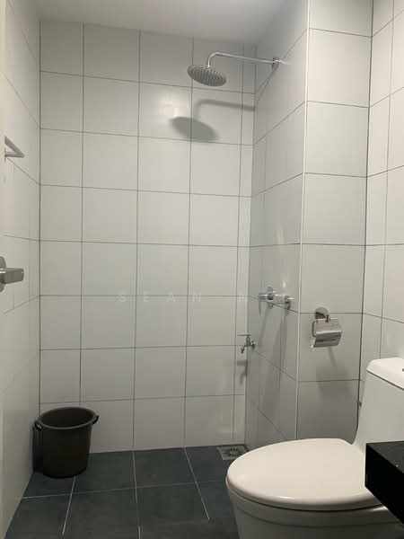 Servis Apartment untuk Disewa di Chambers - Sean Ng - Bathroom - PropertyGuru.com.my