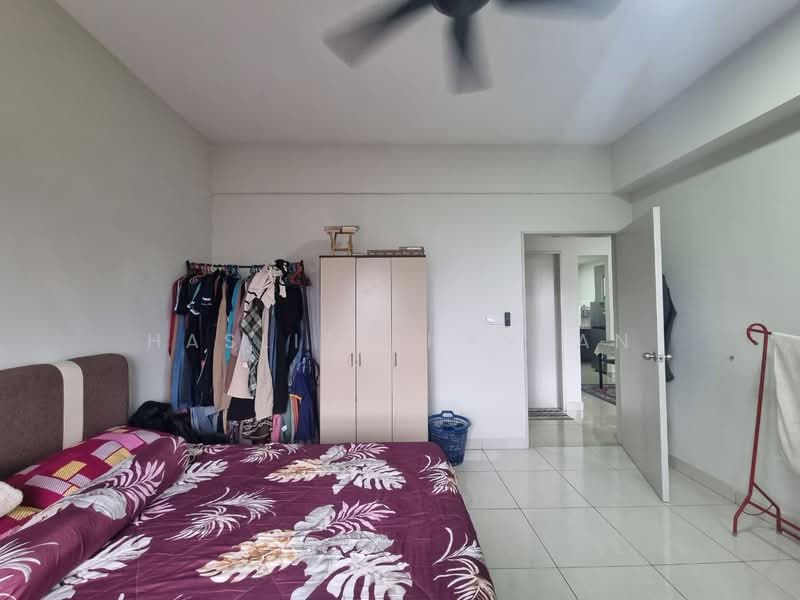 Condominium for Sale at Hillpark Residence - Hasliza Hassan - Bedroom - PropertyGuru.com.my