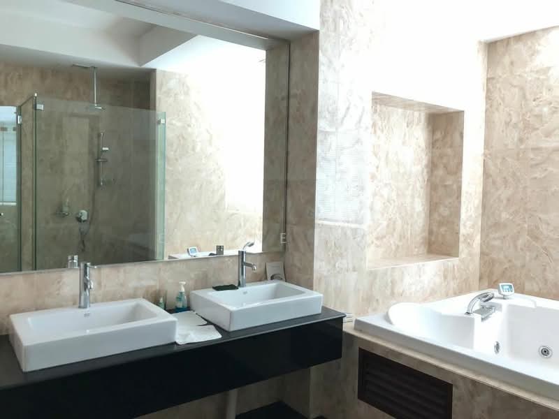 Kondominium untuk Dijual di Mayfair Condominium - Elaine Ooi - Bathroom - PropertyGuru.com.my