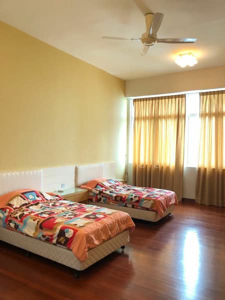 Kondominium untuk Dijual di Mayfair Condominium - Elaine Ooi - Bedroom - PropertyGuru.com.my