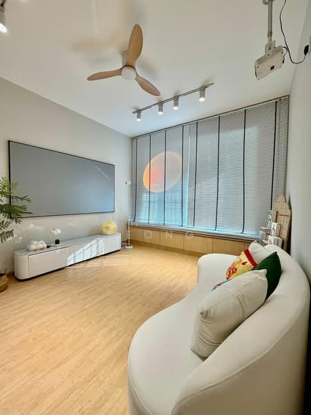 Pangsapuri untuk Dijual di Desa Aman Puri Apartment - Katherine Leong - Living Room - PropertyGuru.com.my