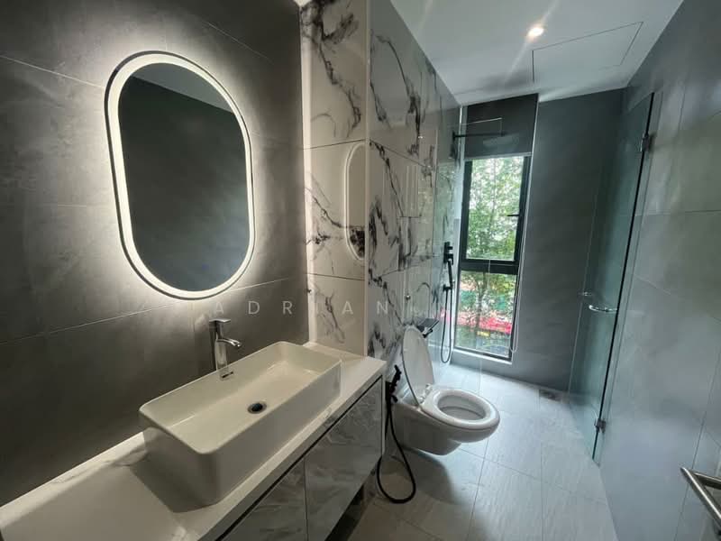 Kondominium untuk Dijual di Katana II - Adrian Ng - Bathroom - PropertyGuru.com.my