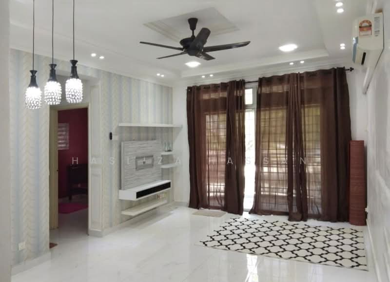Apartment for Sale at Tasik Heights Apartment - Hasliza Hassan - Living Room - PropertyGuru.com.my