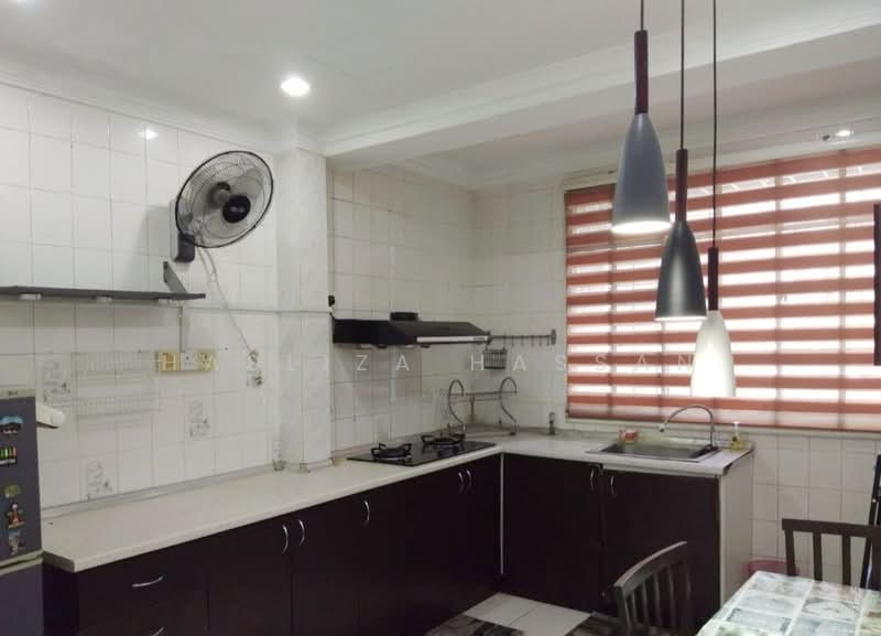 Apartment for Sale at Tasik Heights Apartment - Hasliza Hassan - Kitchen - PropertyGuru.com.my
