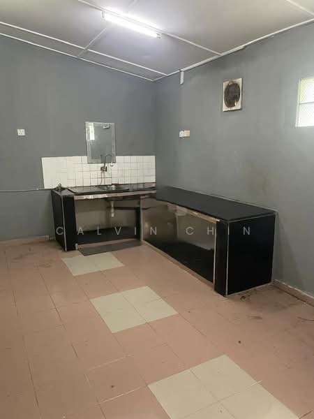 2-storey Terraced House for Sale in Taman Melawati (Ulu Kelang) - calvin Chin - Kitchen - PropertyGuru.com.my