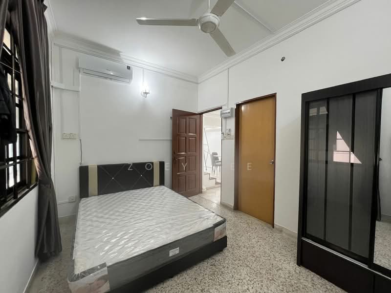Semi-Detached House for Rent in Taman Tasek (Johor Bahru) - Zoey Lee - Bedroom - PropertyGuru.com.my