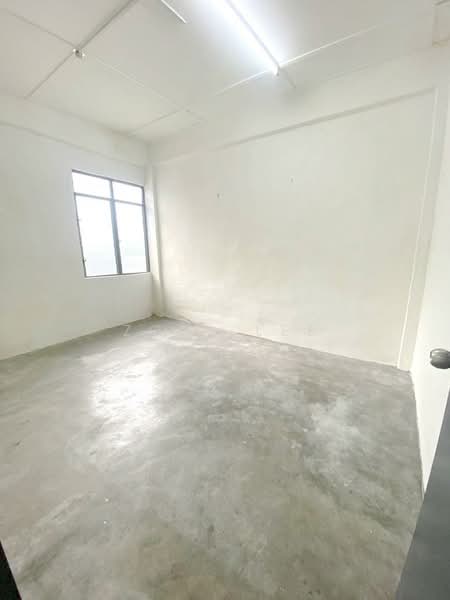Flat for Sale at Bandar Baru Uda - Zoey Lee - Interior - PropertyGuru.com.my