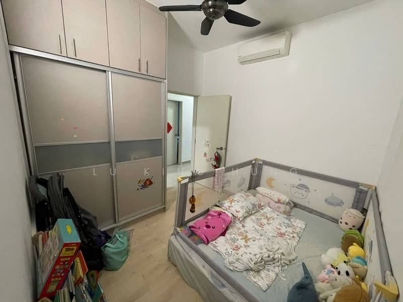 Condominium for Rent at Parkhill Residence - Lu King Hung - Bedroom - PropertyGuru.com.my