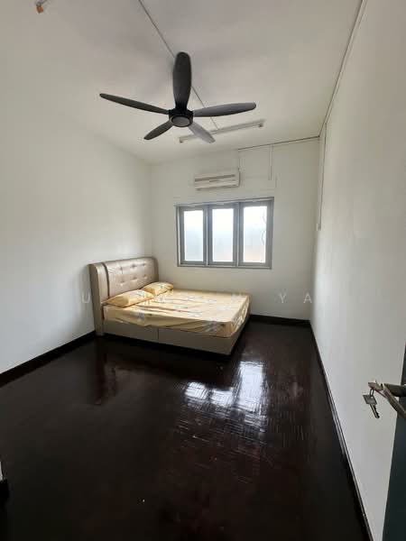 Flat for Sale at Kenanga Seksyen 1 - Yu Chuan Yau - PropertyGuru.com.my