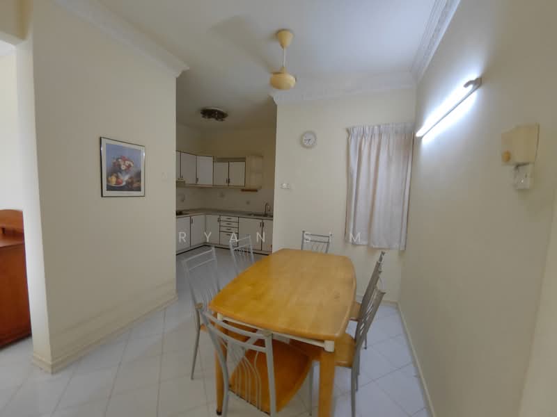 Kondominium untuk Disewa di Sri York Condominium - Ryan Sim - Dining Room - PropertyGuru.com.my