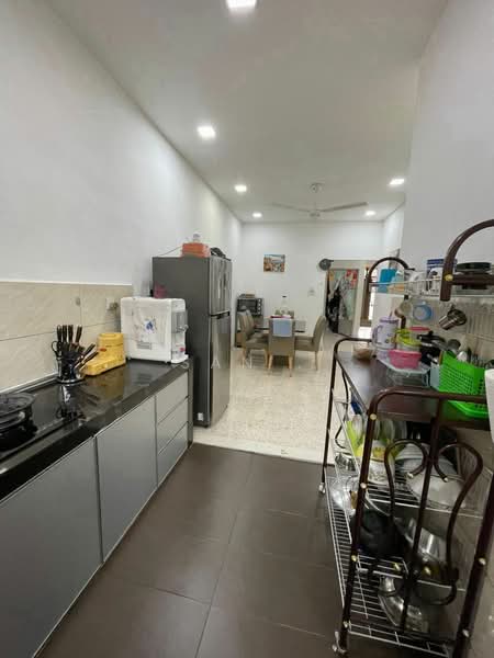 1-storey Terraced House for Sale in Taman Perling (Perling) - San . - PropertyGuru.com.my