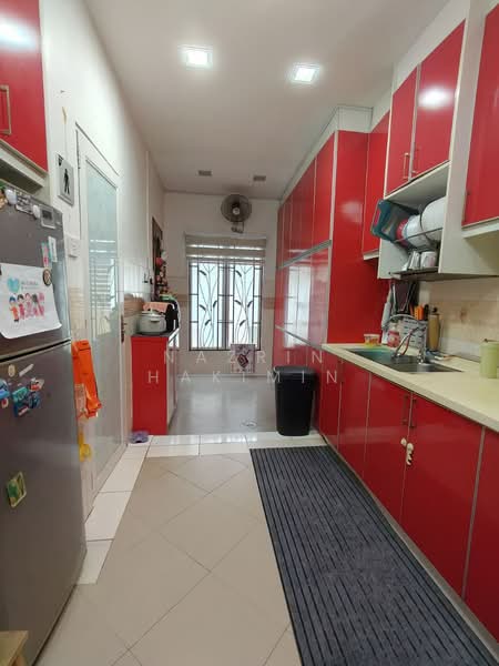 Rumah Teres 2 Tingkat untuk Dijual di Kota Puteri (Batu Arang) - Nazrin Hakimin - Kitchen - PropertyGuru.com.my