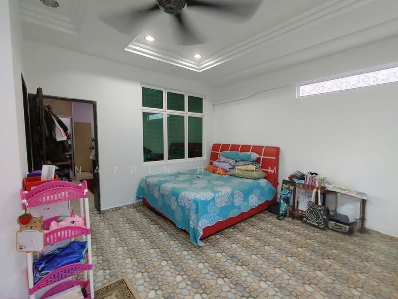Rumah Teres 2 Tingkat untuk Dijual di Kota Puteri (Batu Arang) - Nazrin Hakimin - Bedroom - PropertyGuru.com.my
