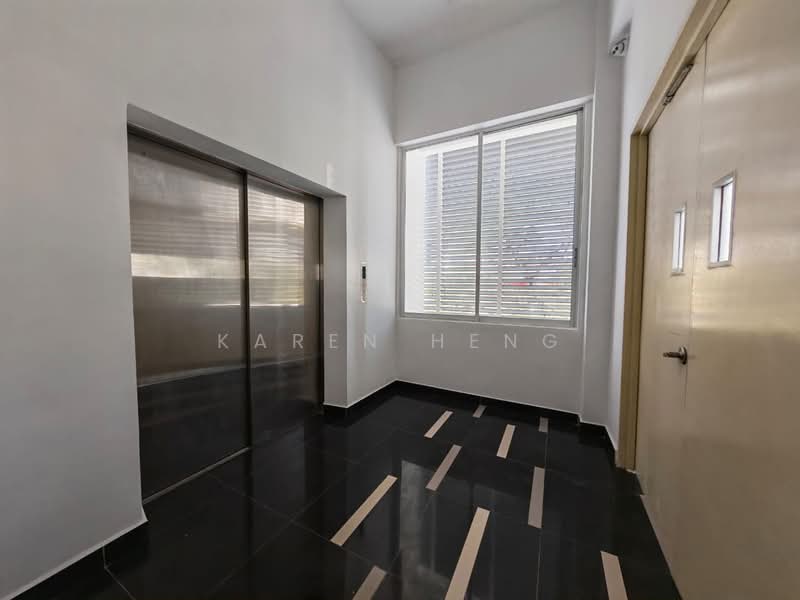 Tanah Komersial untuk Disewa di Kempas Lama (Johor Bahru) - Karen Heng - PropertyGuru.com.my